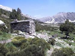 cabane-arago-canigou-2.jpg